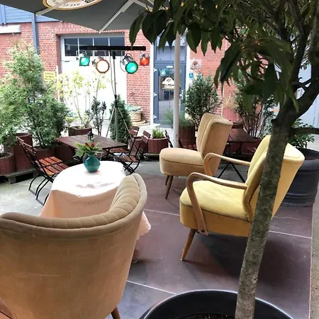 Hafentraum Indoorcampinghostel Ostello *