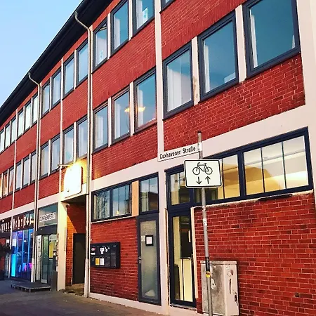 Hafentraum Indoorcampinghostel Brema