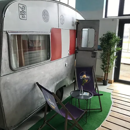 Hafentraum Indoorcampinghostel Hostal Brema