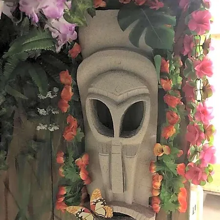Hafentraum Indoorcampinghostel * Brême