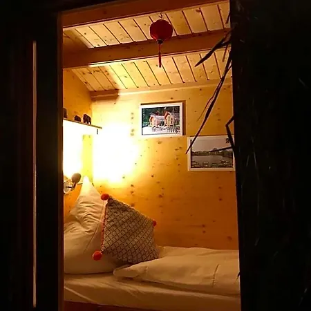 Hafentraum Indoorcampinghostel Бремен