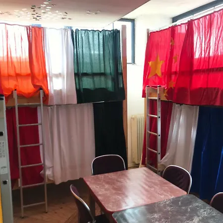 Hafentraum Indoorcampinghostel * Brema