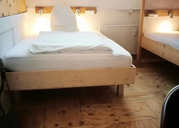 Vandrarhem Hafentraum Indoorcampinghostel *