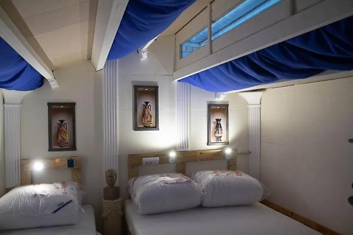 Hafentraum Indoorcampinghostel *